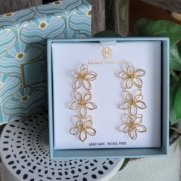 NWT House of Harlow 1960 gold wire triple daisy flower dangle earrings - Picture 4 of 4